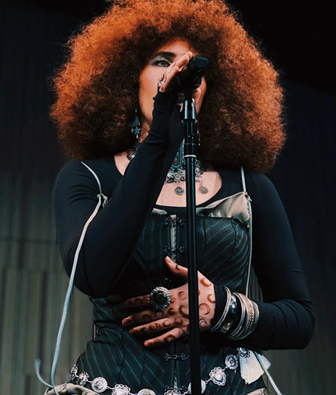 Tamtam performing live on stage